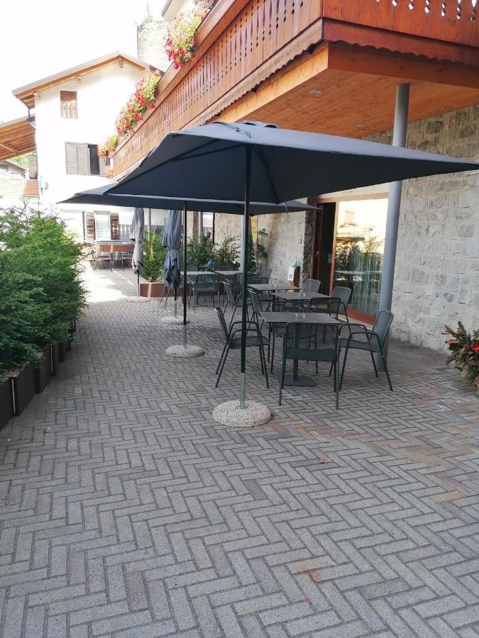 B&B Castello Cimbergo Exterior photo